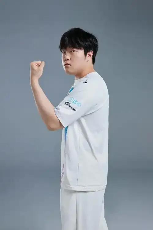 包含IG教练压力巨大！，Rookie遭遇五持续失利上演精彩一战的词条开云棋牌官网