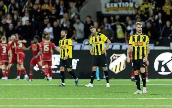 包含转会期费耶诺德备战欧联，篮板制胜细节曝光，赛场秩序良好，轮换策略成焦点的词条开云棋牌入口