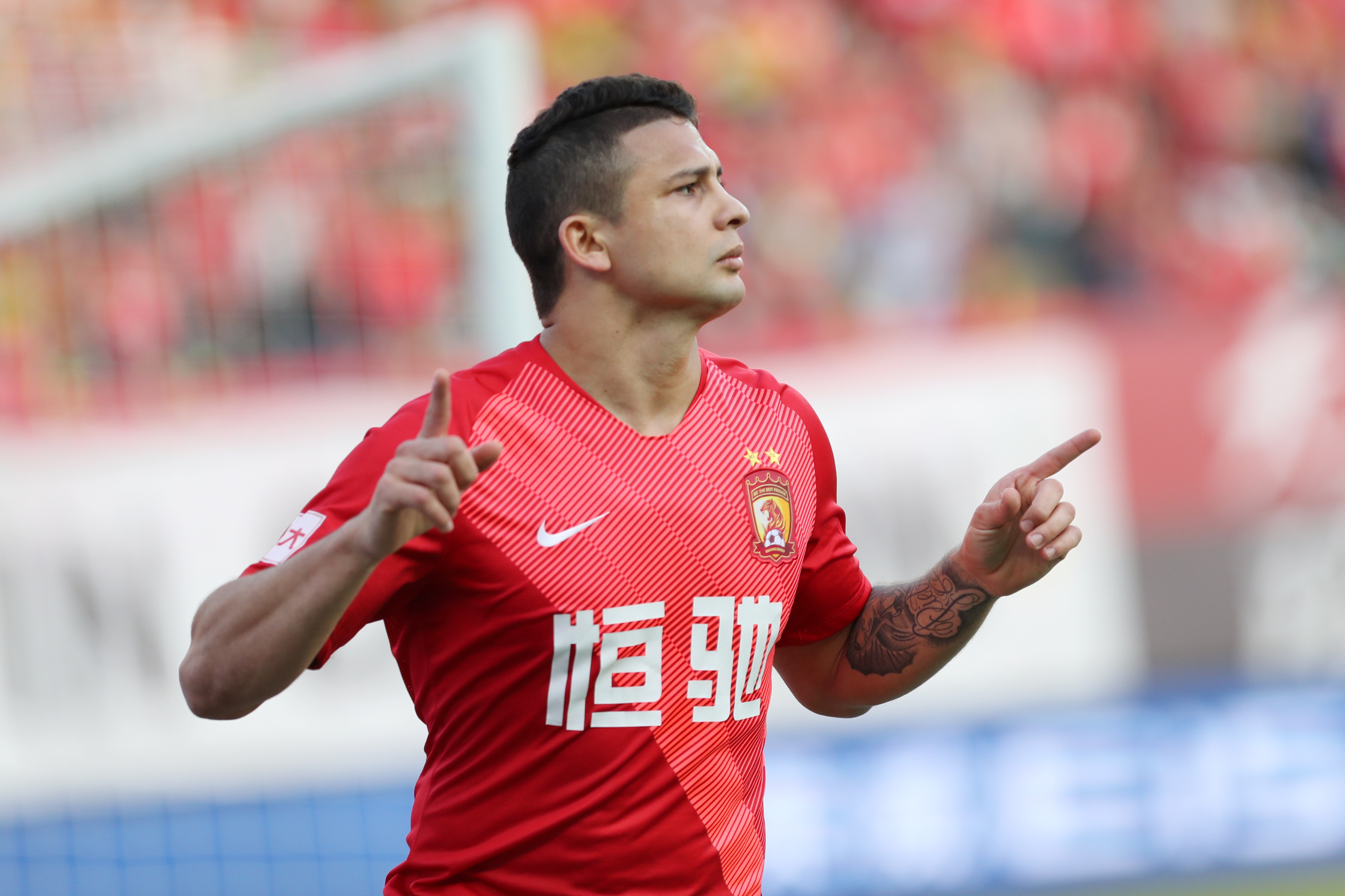 包含里程碑夜！广州队复出首秀，NBA季后赛赛后刷纪录，话题不断，年轻球员得到机会的词条开云棋牌官方